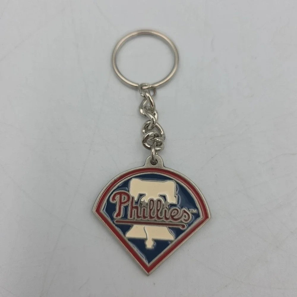Vintage Philadelphia Phillies Authentic MLB Pewter Key Chain 1992